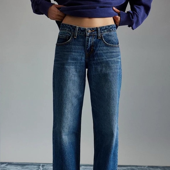 Levi's Denim - Levi’s Low Loose Jean